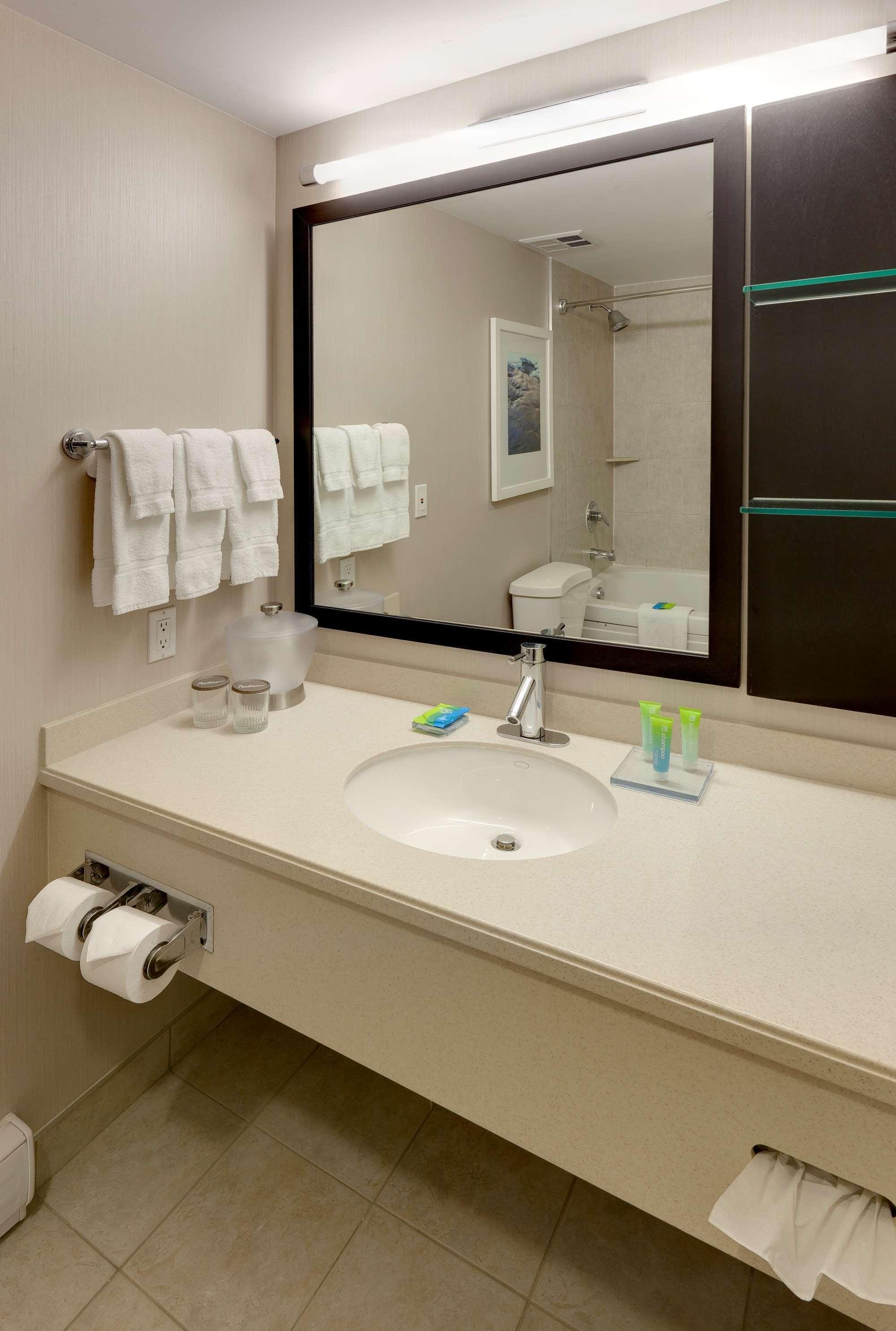 Niagara Fallsview Hotel & Suites Δωμάτιο φωτογραφία