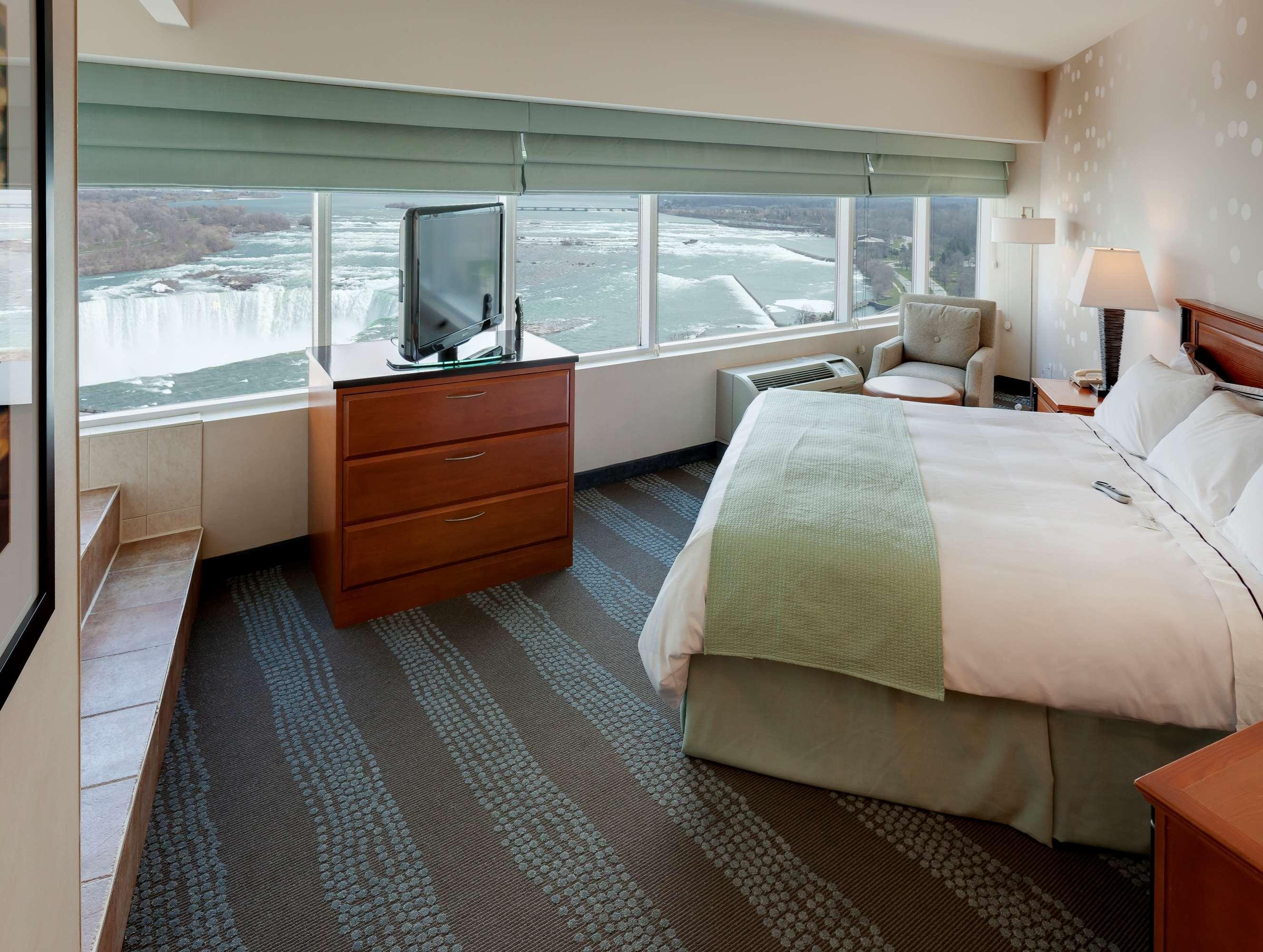 Niagara Fallsview Hotel & Suites Δωμάτιο φωτογραφία
